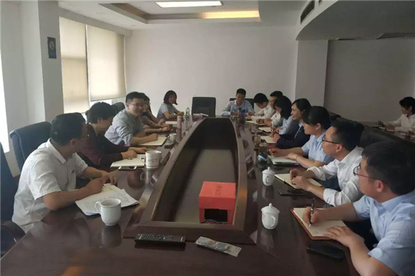 党委副书记丁开国赴腾博汇游戏官网建工党支部调研指导