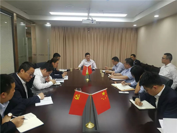 公司董事长袁仁军一行到贵州腾博汇游戏官网指导调研