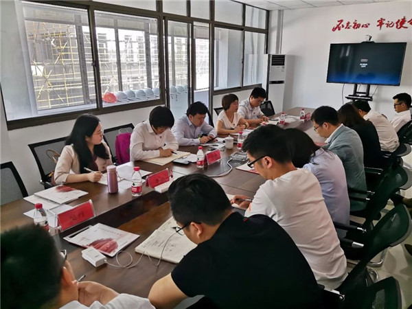 公司党委委员、副总司理徐愧儒赴腾博汇游戏官网新质料党支部开展党建结对帮扶