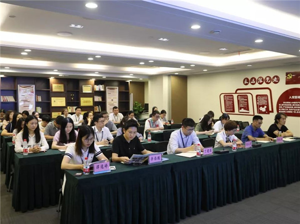 增强步队建设，，，提高宣传水平——公司举行2019年度通讯员培训聚会