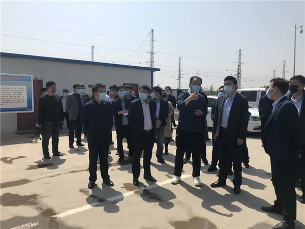 公司董事长袁仁军一行赴河北、、河南造访客户