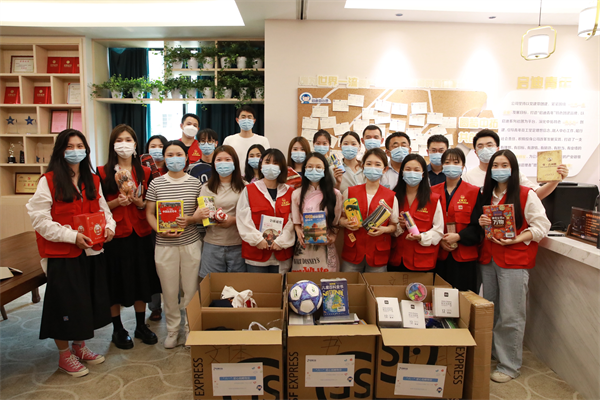 这个‘六一’儿童节，，为大凉山的孩子点亮“微心愿”——公司组织开展工具部结对帮扶“沃土工程”之爱心捐赠活动