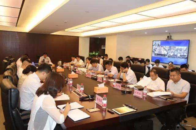 公司召开2017年上半年经济运行剖析会、、半年度清静生产事情聚会