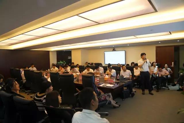 模式再明晰、、目的再明确、、步伐再落实——公司举行商务模式专题钻研会